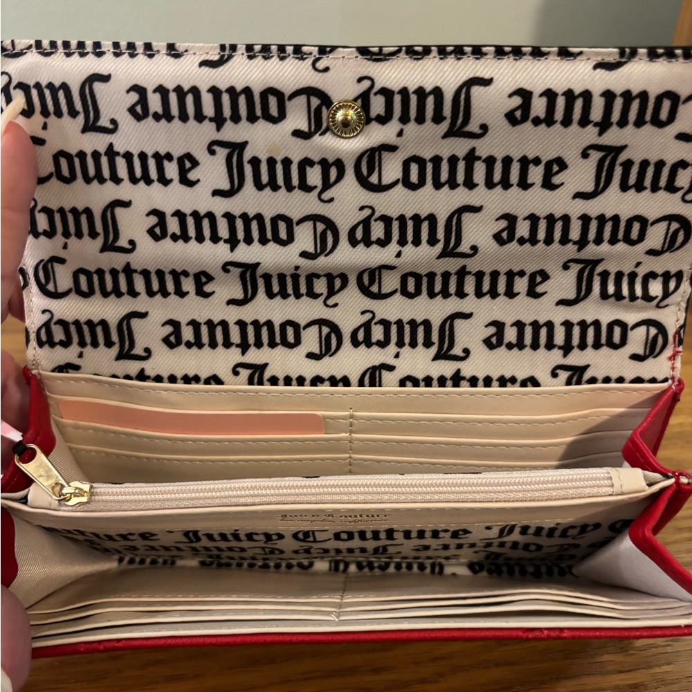 Juicy Couture Deboss Red Faux Leather Embossed Logo Flap Clutch Wallet NWT - Picture 8 of 13
